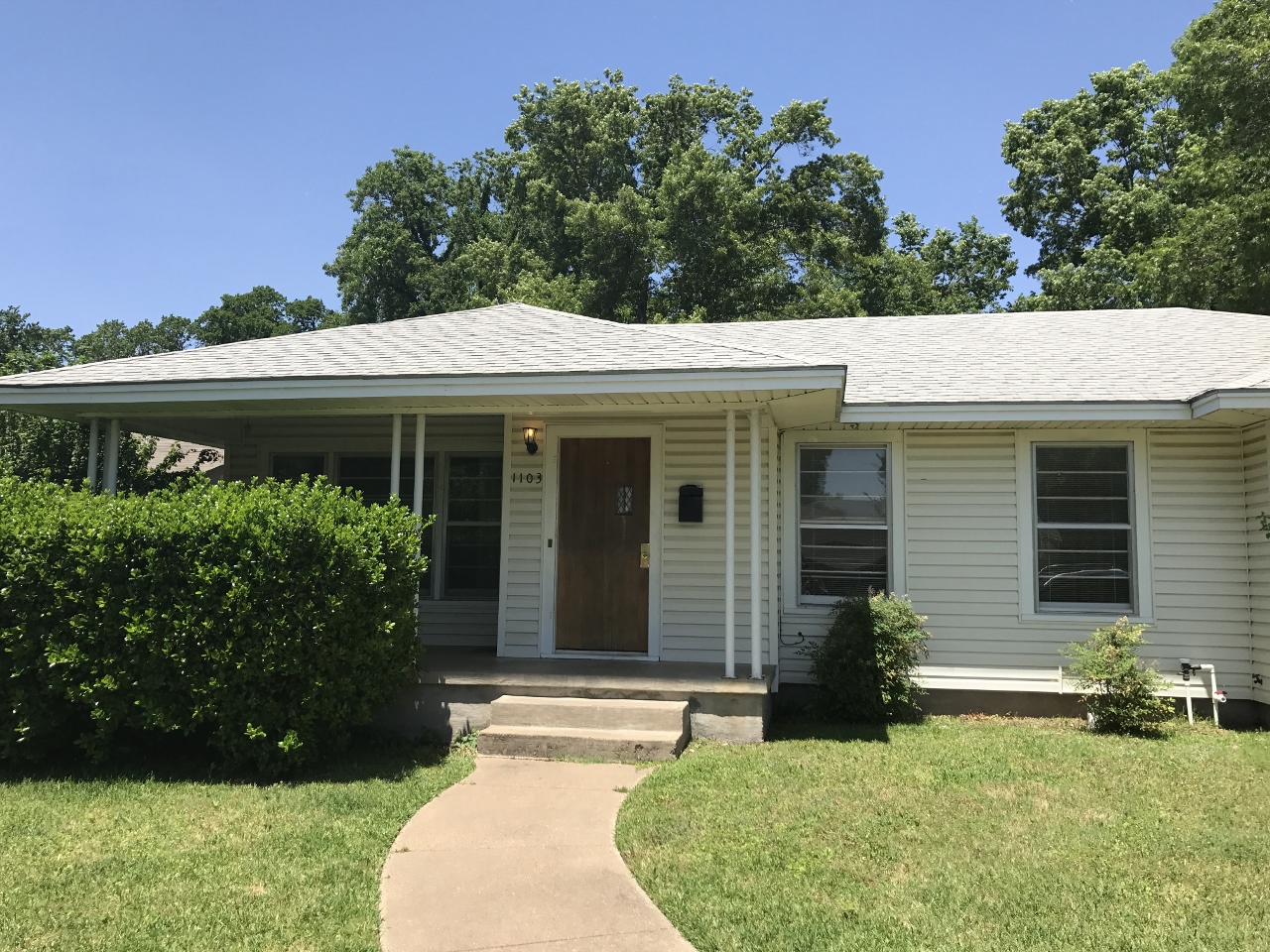 1103 W College, Sherman, TX 75092