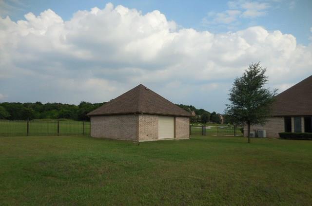 2413 Magic Valley Lane, Cedar Hill, TX 75104