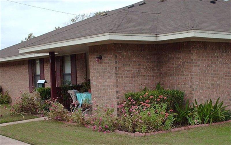 300 E Elm, Edgewood, TX 75117