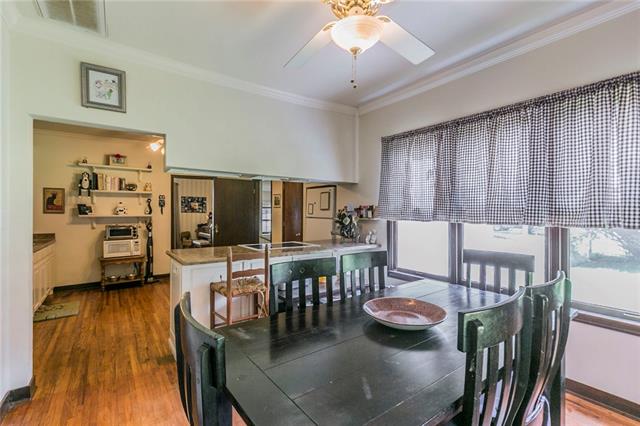 211 SW 3rd St, Kerens, TX 75144