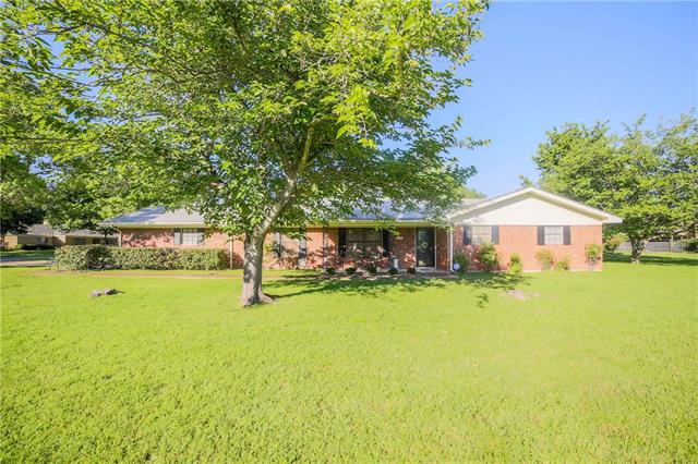 301 Logan Drive, Kerens, TX 75144