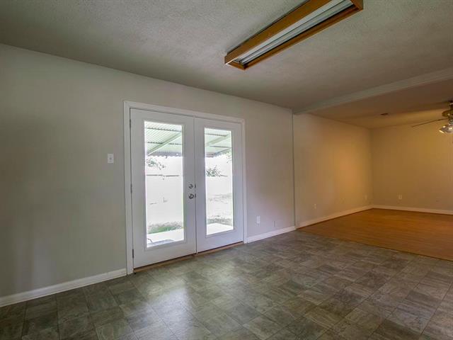 1521 Lee Street, Mesquite, TX 75149