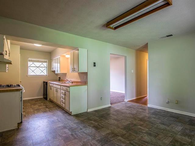 1521 Lee Street, Mesquite, TX 75149