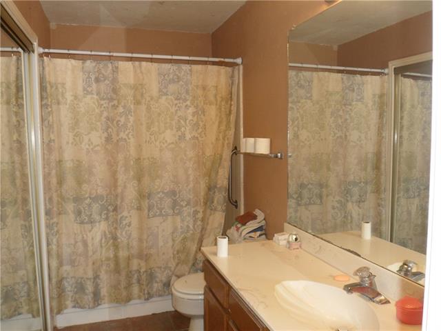 4961 Oak Blf, Mesquite, TX 75150