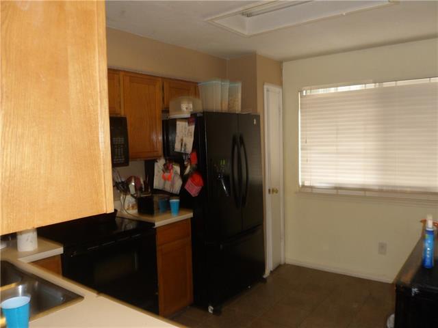 4961 Oak Blf, Mesquite, TX 75150