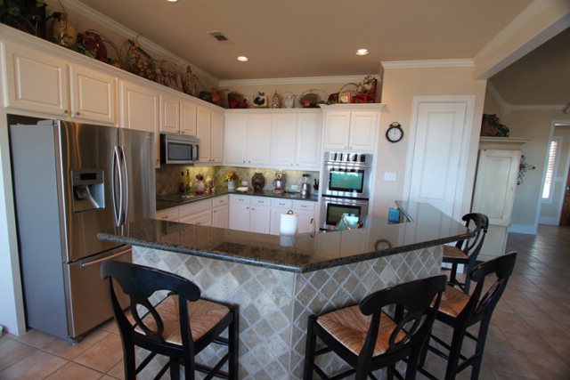 125 Hilton Head Island Drive, Mabank, TX 75156