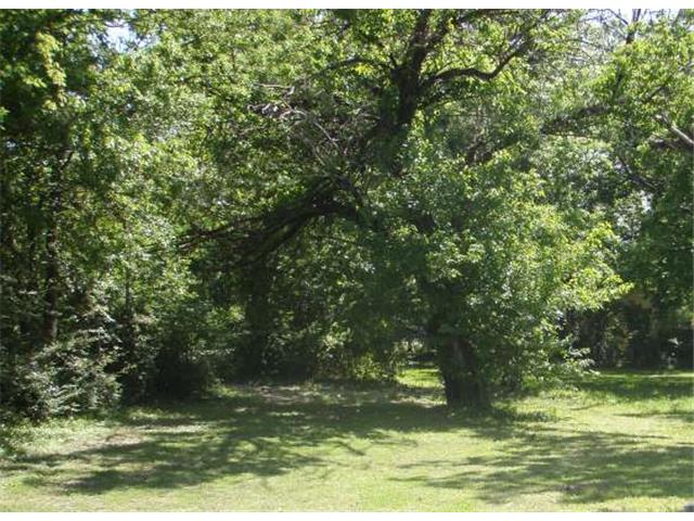 918 N VIRGINIA, Terrell, TX 75160