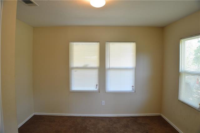 406 W Newton Street, Terrell, TX 75160