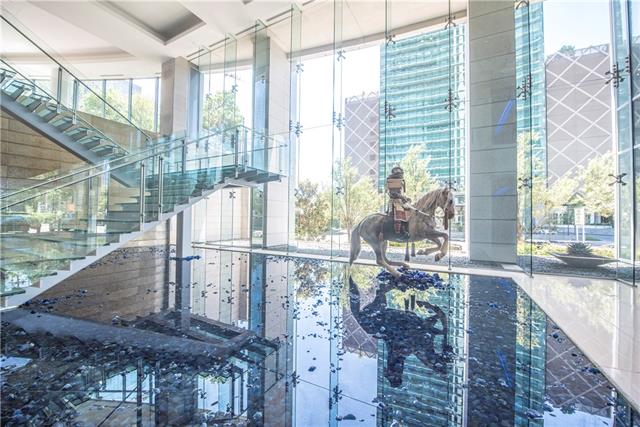 2900 Mckinnon Street, Dallas, TX 75201