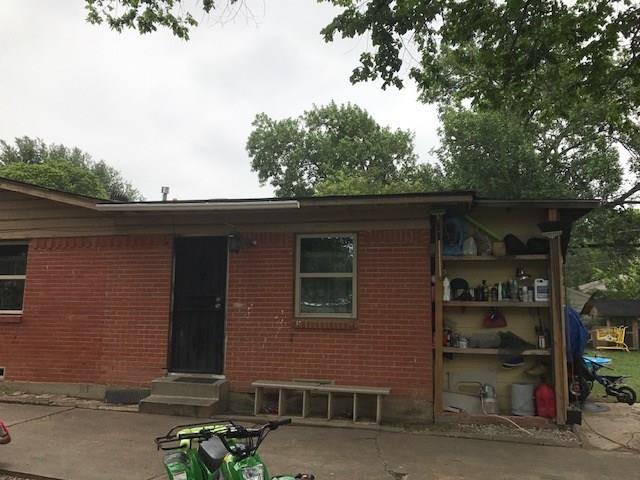 8138 Burroaks Circle, Dallas, TX 75217