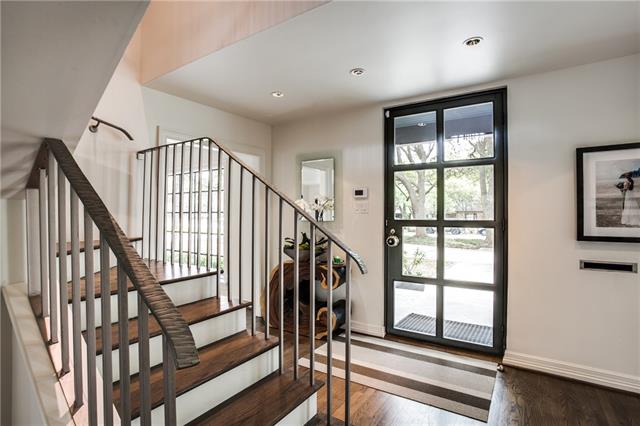 6231 Desco Drive, Dallas, TX 75225