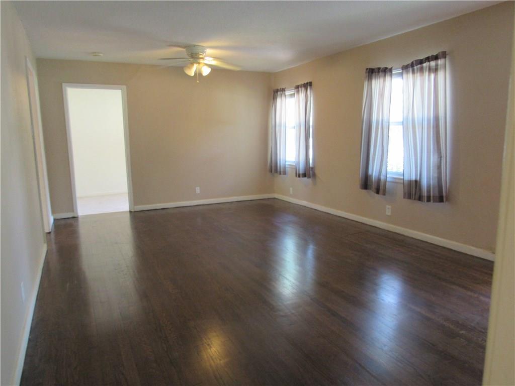 2124 Fenwick DR, Dallas, TX 75228