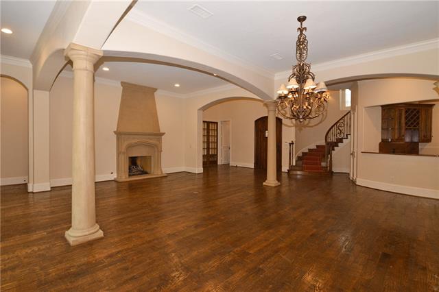 4231 Ridge Road, Dallas, TX 75229