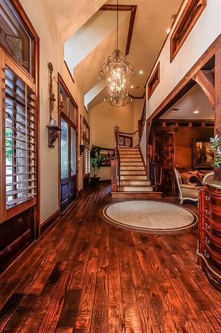 9915 Avalon Creek Court, Dallas, TX 75230