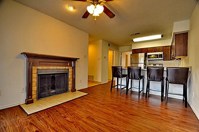 6910 Skillman Street, Dallas, TX 75231
