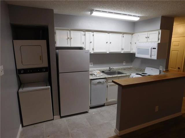 9809Walnut Street#305, Dallas, TX 75243