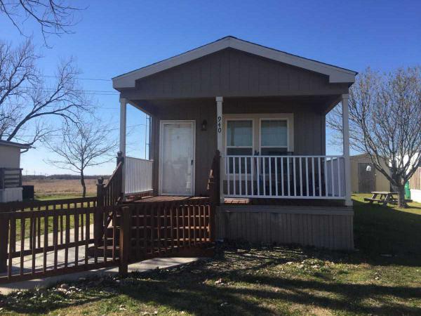 Princeton Village Manufactured Home Community 940 Collin CirclePrinceton, TX 75407