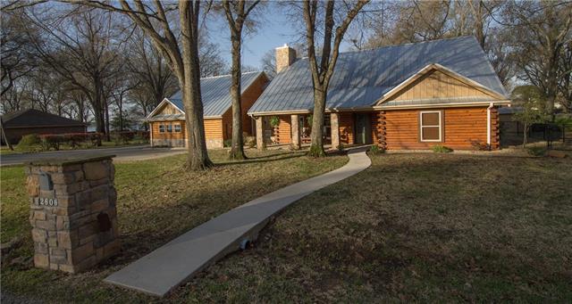 2606 N Shore Drive, Bonham, TX 75418