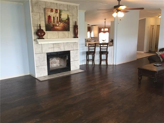 208 Private Road 460, Celeste, TX 75423