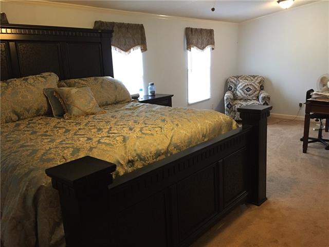 208 Private Road 460, Celeste, TX 75423
