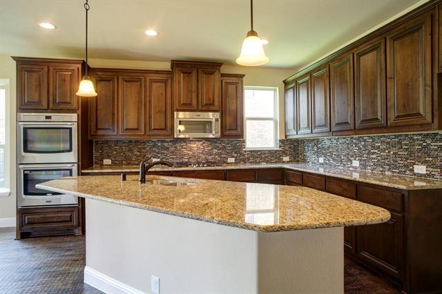2904 Sunrise Bluff, Blue Ridge, TX 75424