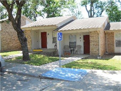 700 Piner Street, Honey Grove, TX 75446