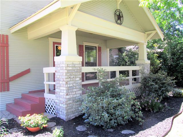 407 E Bois D Arc Street, Leonard, TX 75452