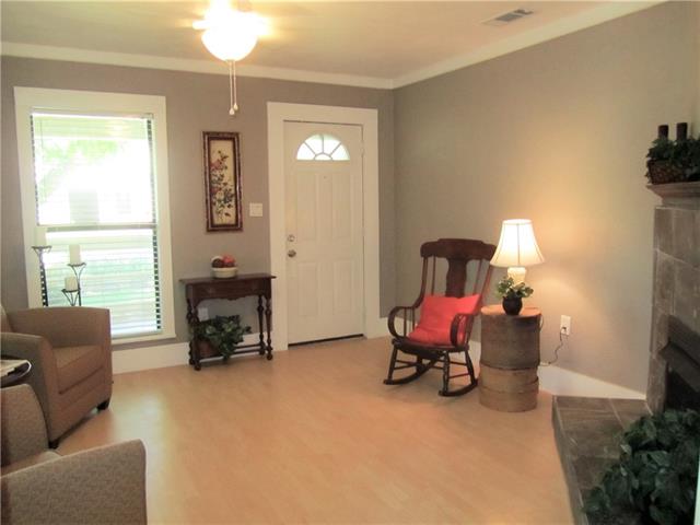407 E Bois D Arc Street, Leonard, TX 75452