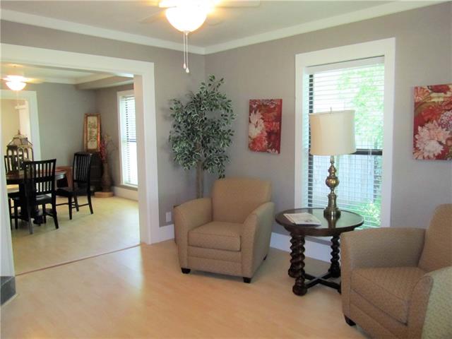 407 E Bois D Arc Street, Leonard, TX 75452