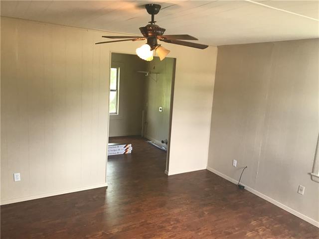 216 Main Street, Lone Oak, TX 75453
