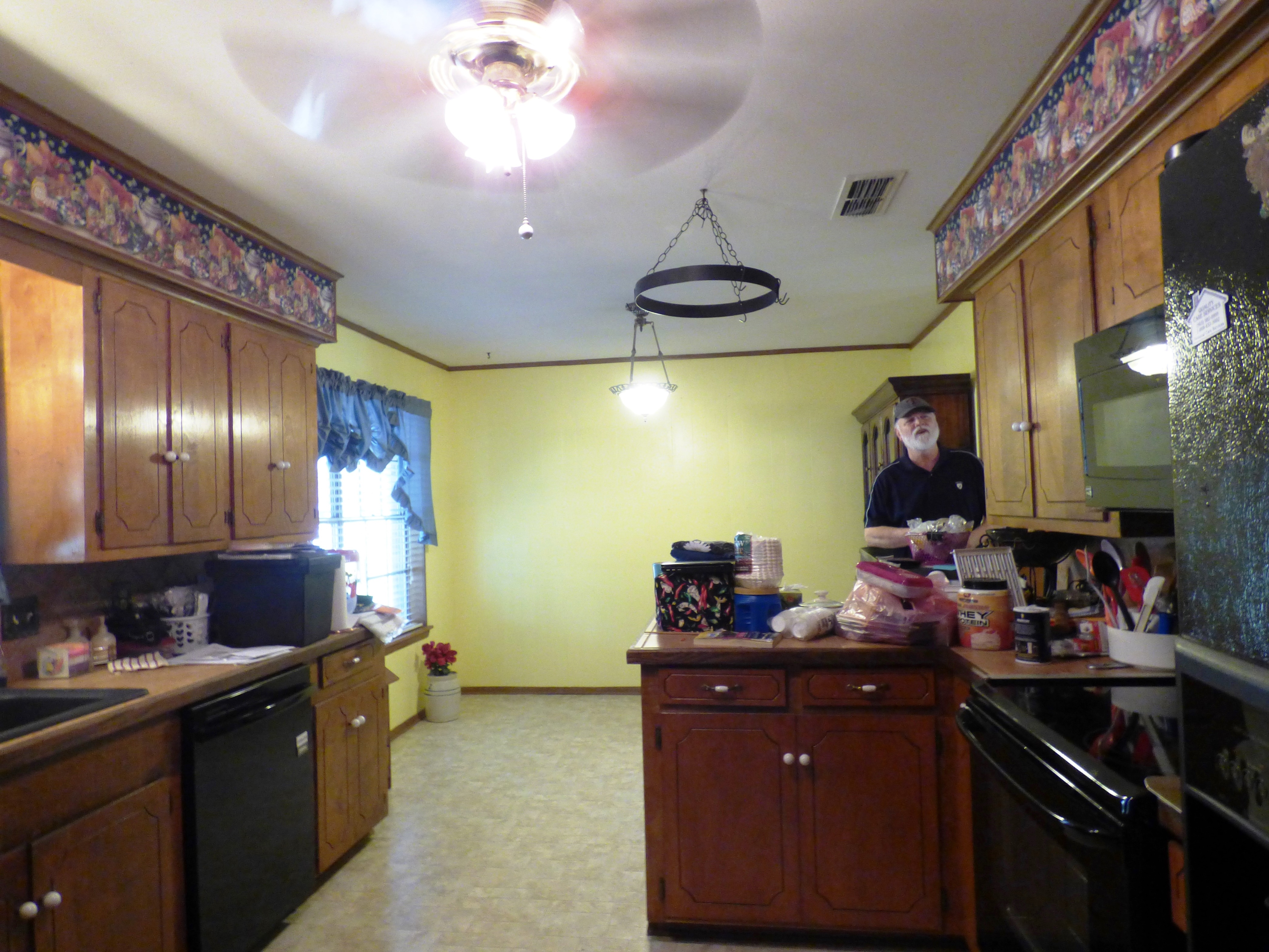 407 Walnut St, Mt. Pleasant, TX 75455