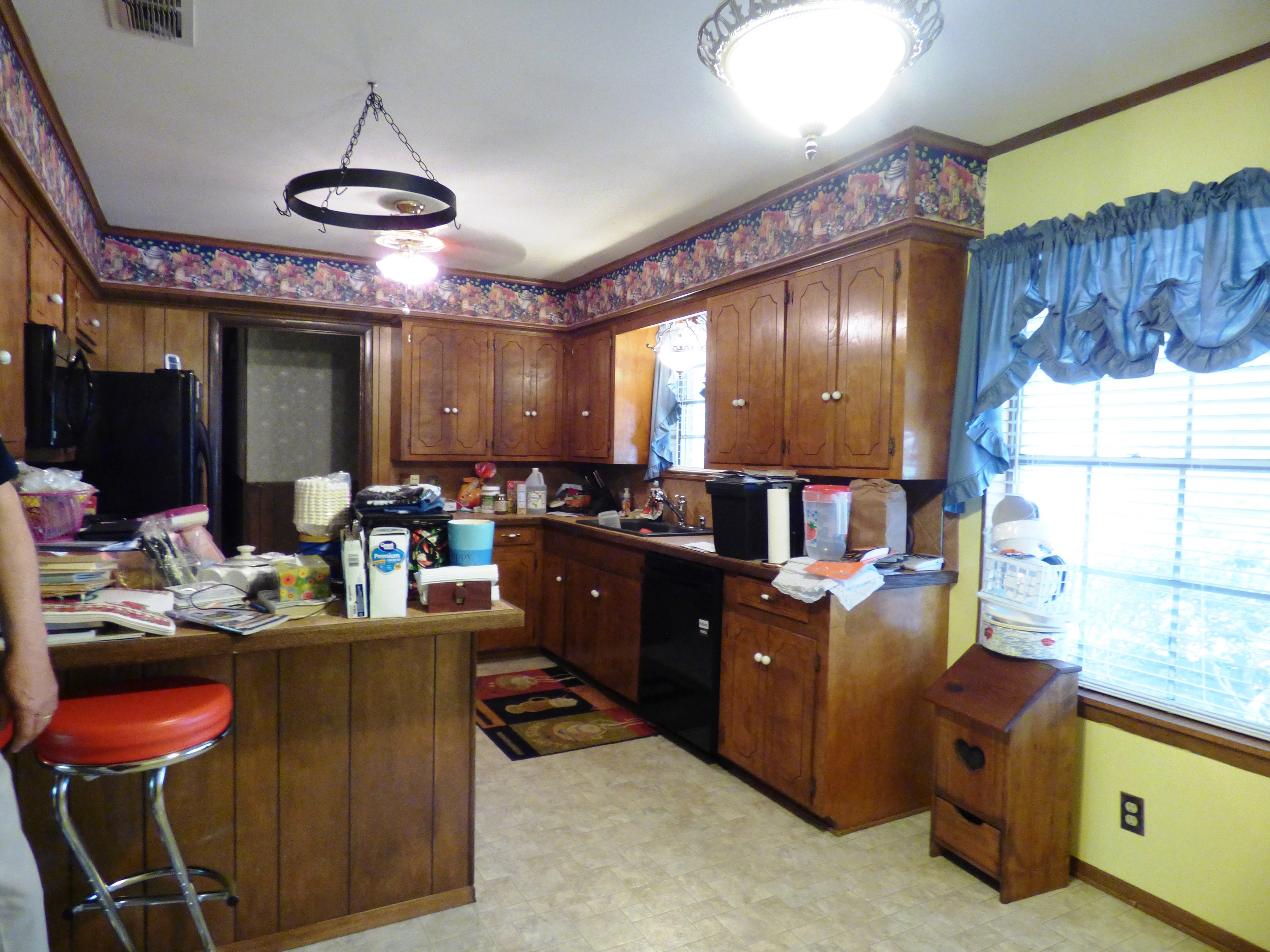 407 Walnut St, Mt. Pleasant, TX 75455