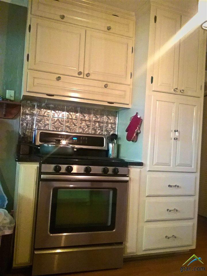 705 S Kaufman, Mt Vernon, TX 75457