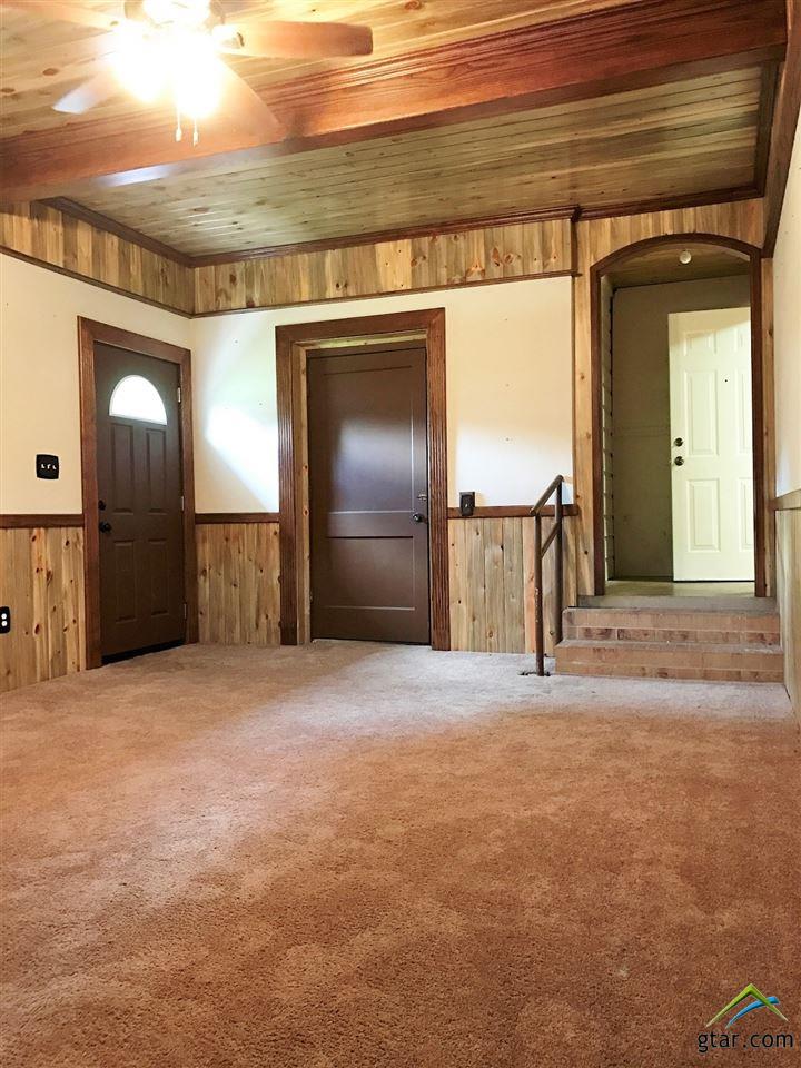 109 Magnolia St, Mt Vernon, TX 75457