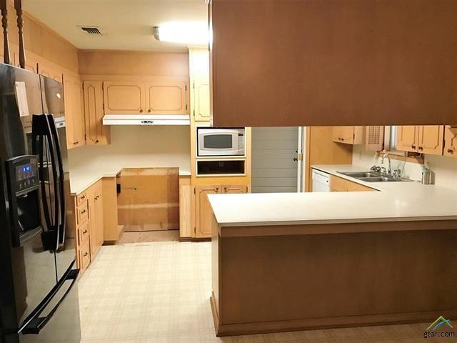 109 Magnolia, Mount Vernon, TX 75457