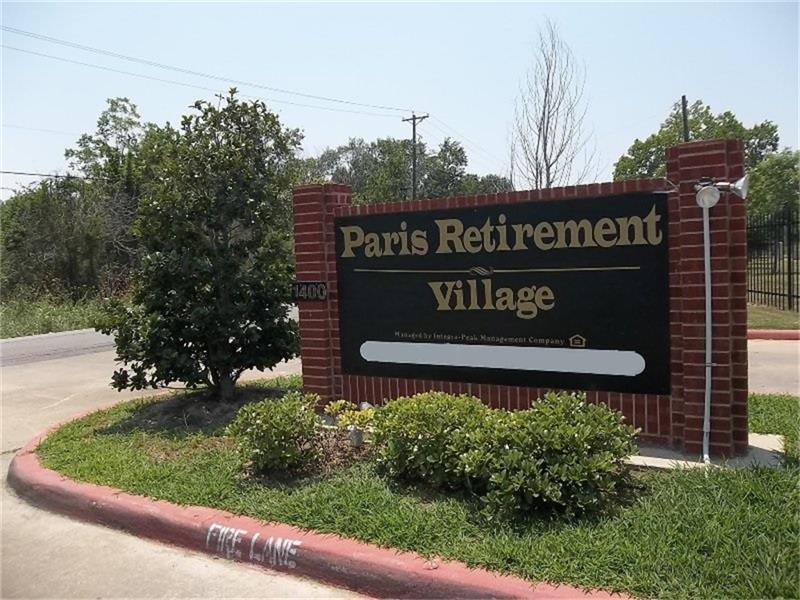 1400 W Washington, Paris, TX 75460