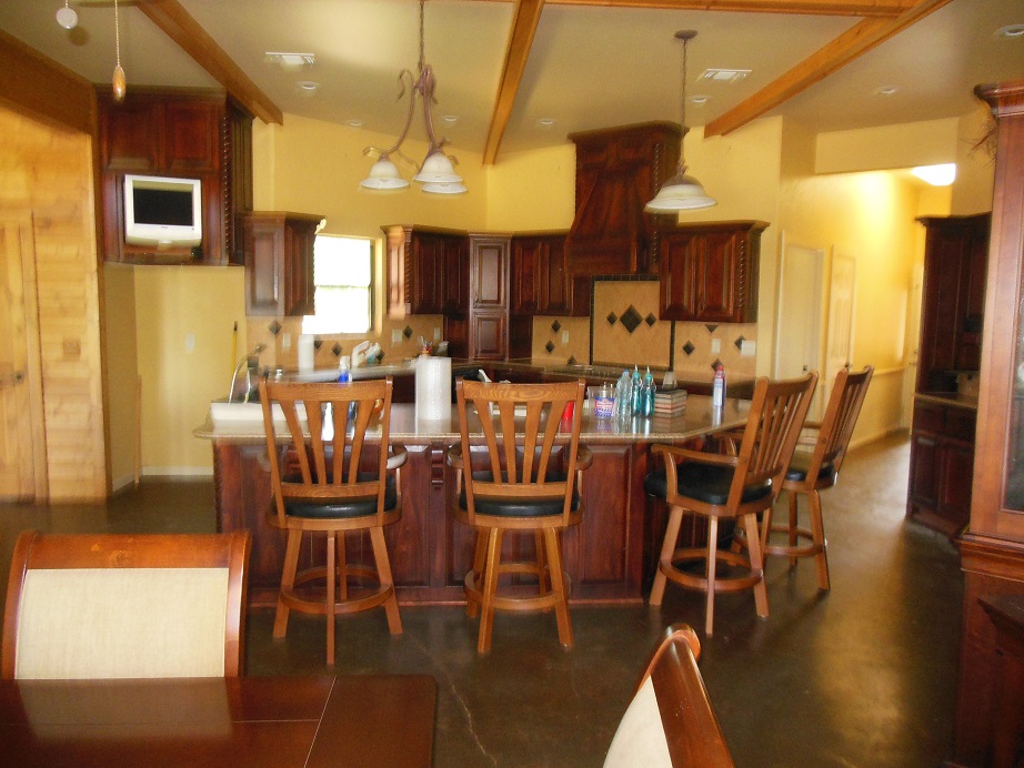 5070 CR 42200, Paris, TX 75462