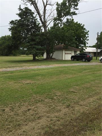293 County Road 2145, Telephone, TX 75488