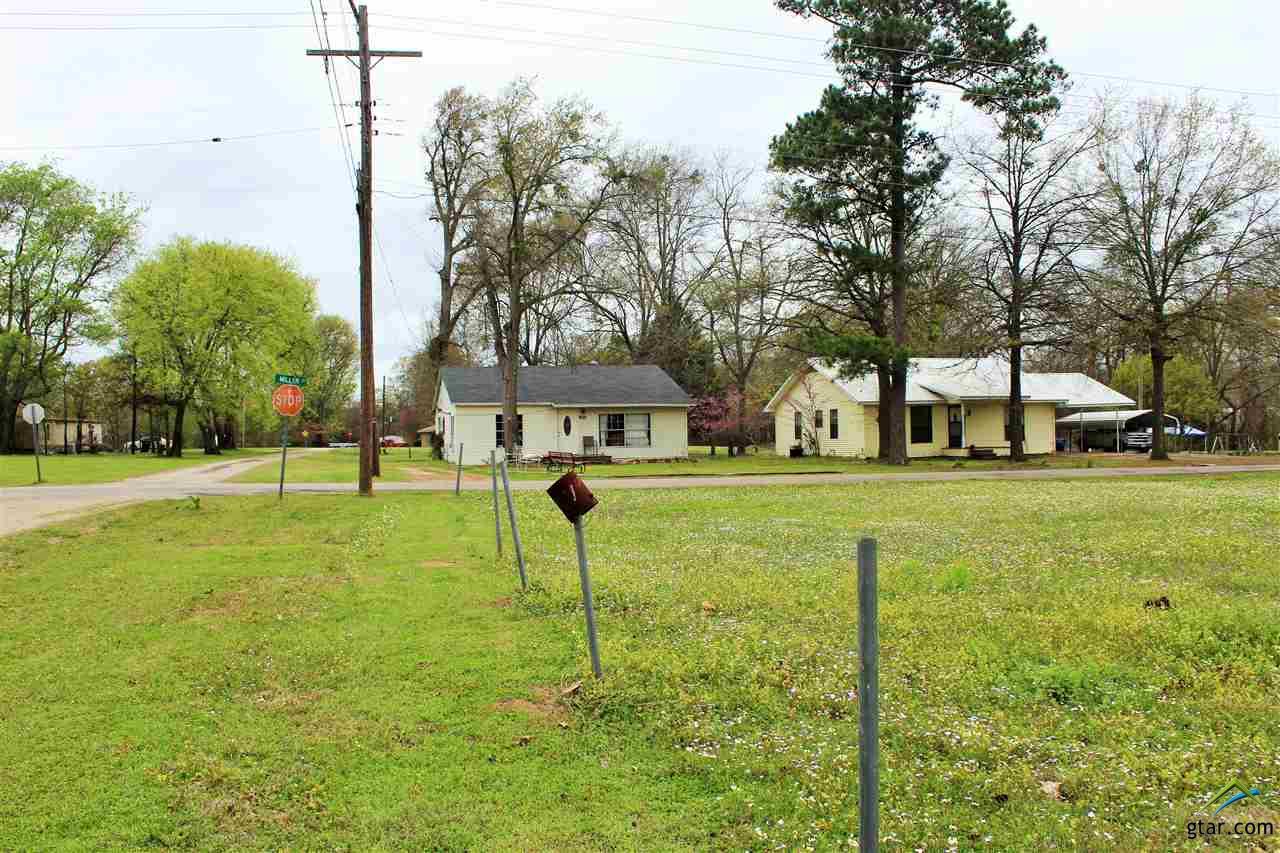 00 W 4th, Winfield, TX 75493