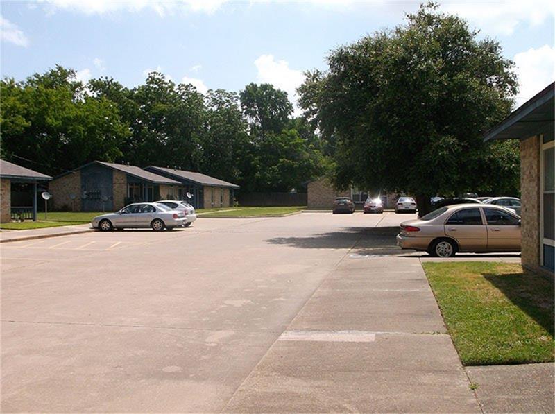 407 Mckinney Street, Winnsboro, TX 75494