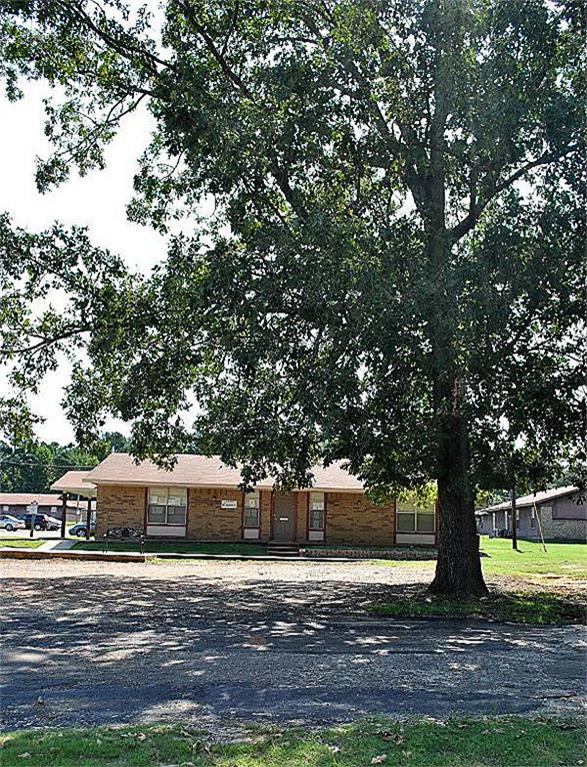 1300 Courtland Road, Atlanta, TX 75551