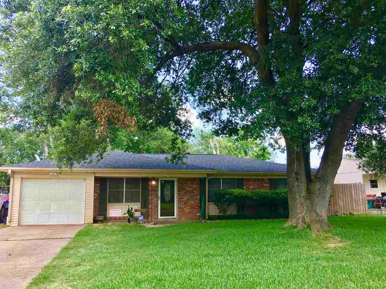 1304 Centenary, Longview, TX 75601