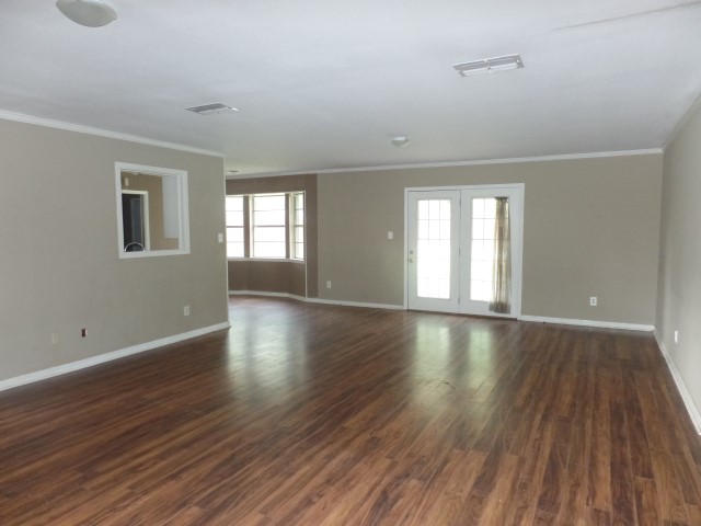 201 Courtland Circle, Carthage, TX 75633
