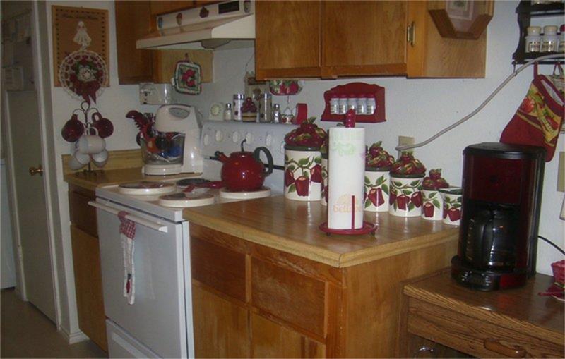 100 Senior Avenue, Carthage, TX 75633