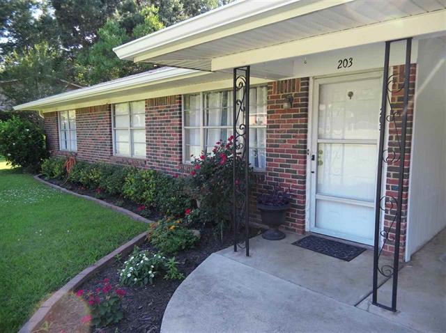 203 Mockingbird, Gilmer, TX 75644