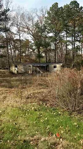 305 W George Richey, Gladewater, TX 75647