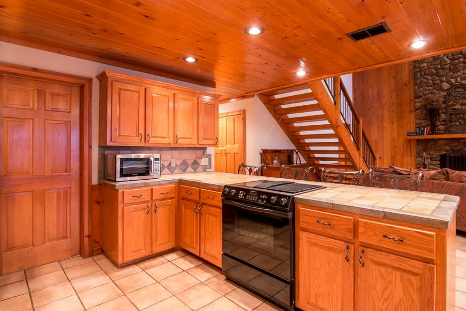 ST 36 Lake Cherokee, Henderson, TX 75652