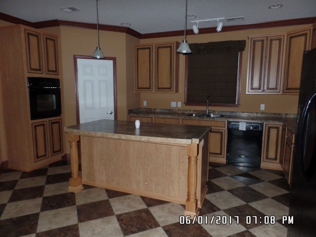 3777 Cooks Rd, Marshall, TX 75670