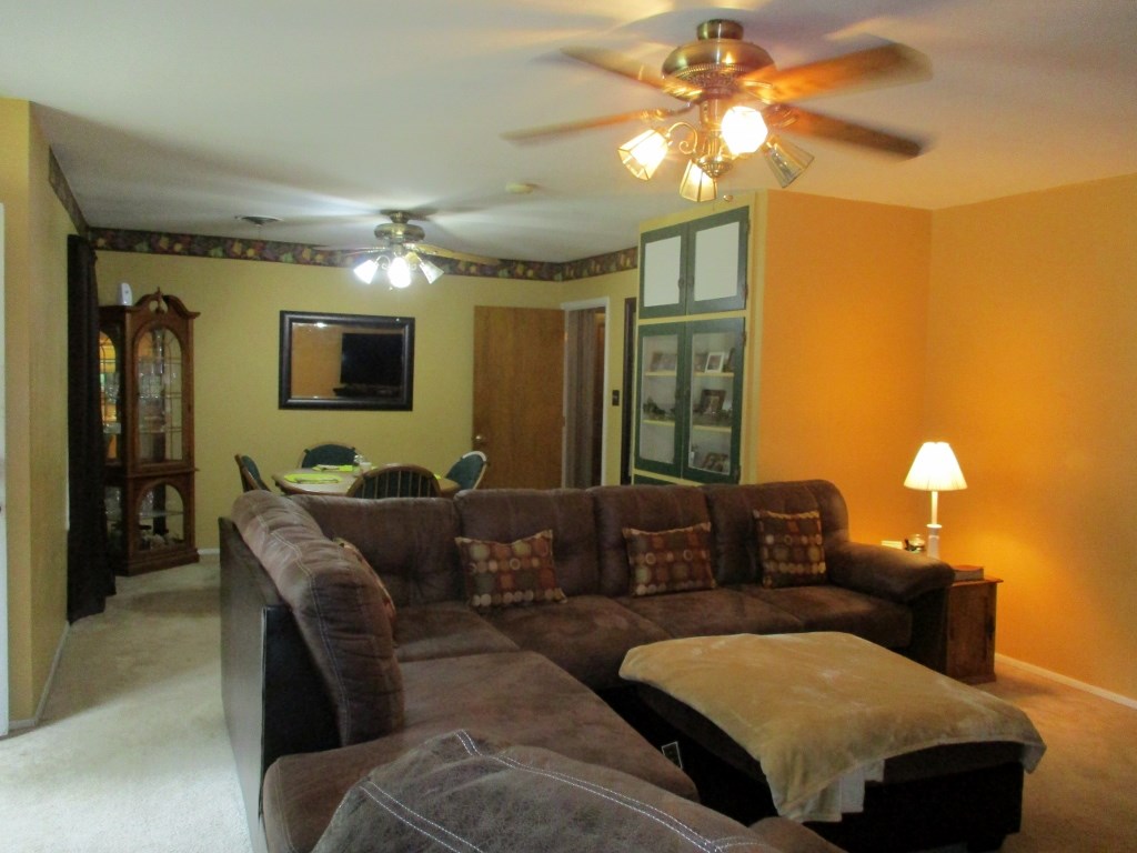 3401 INDIAN SPRINGS DR, Marshall, TX 75672