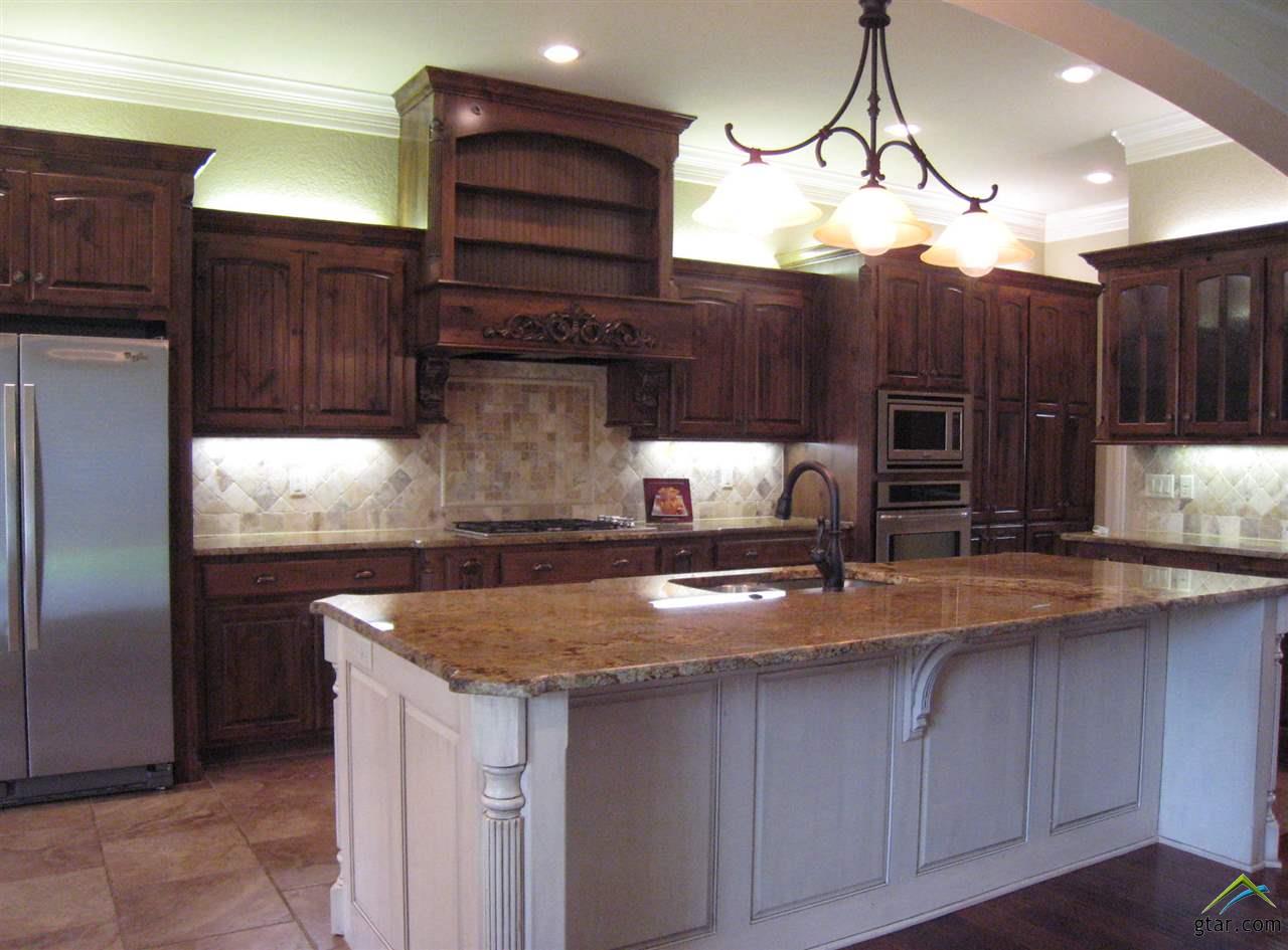 6360 Manchester Court, Tyler, TX 75703
